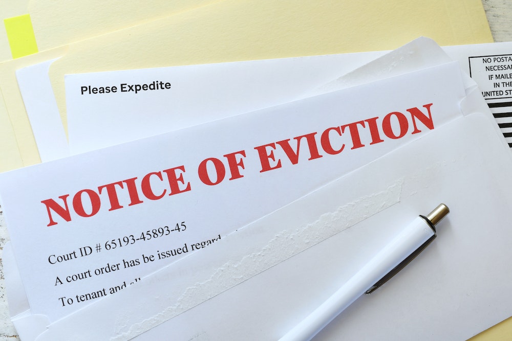 Comprendre l'Expulsion du Logement : Prévention, Droits et Recours