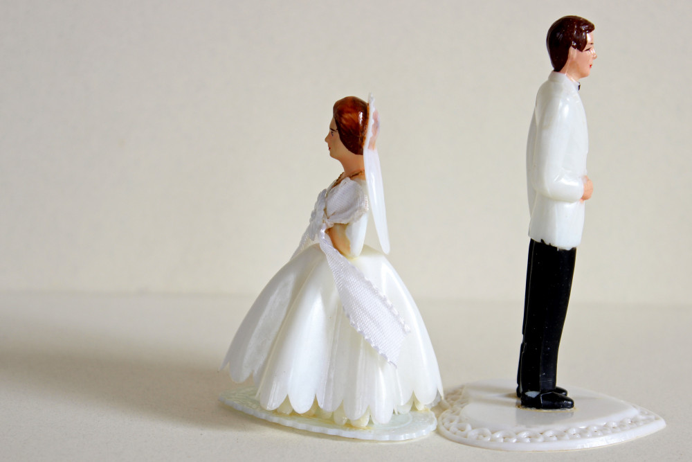 Divorce judiciaire ou à l'amiable : quelles différences et comment choisir ?