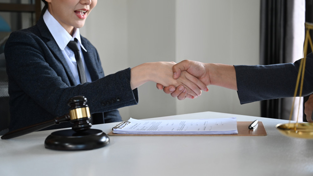 Force obligatoire du contrat : Comprendre et protéger vos droits