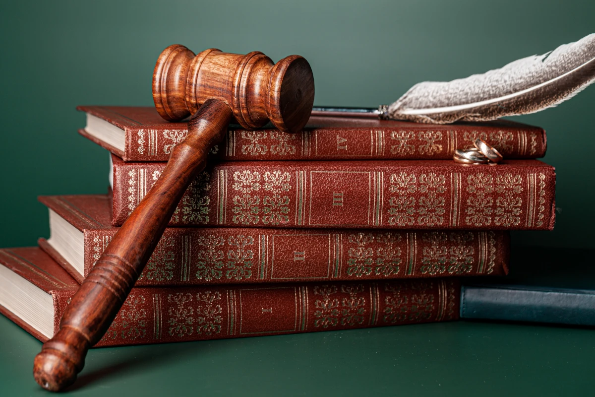 Contester le rejet d'une demande de naturalisation : procédures et recours